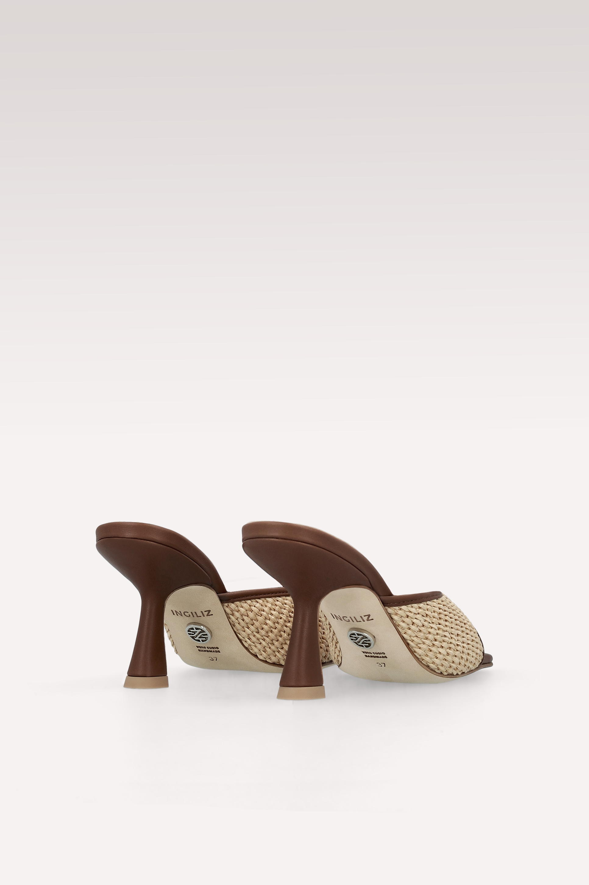 REY CHOCOLATE BROWN LEATHER AND
RAFFIA MULES
