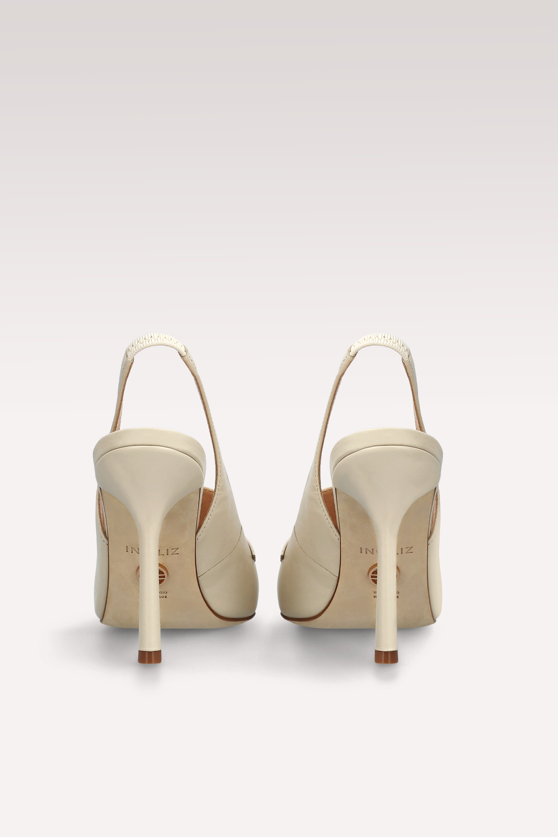 SANDALI IN PELLE AVORIO ABA 15