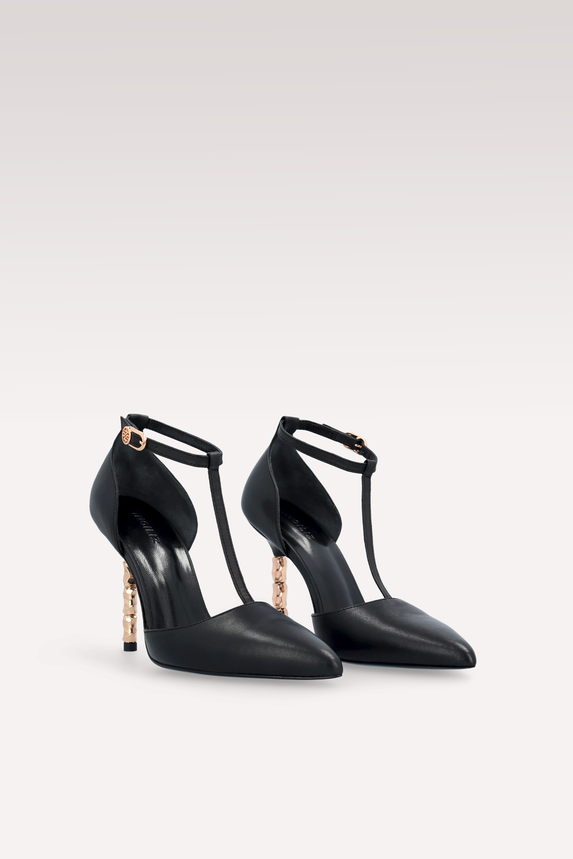 DÉCOLLETÉ ASTRID 101 IN PELLE NERA