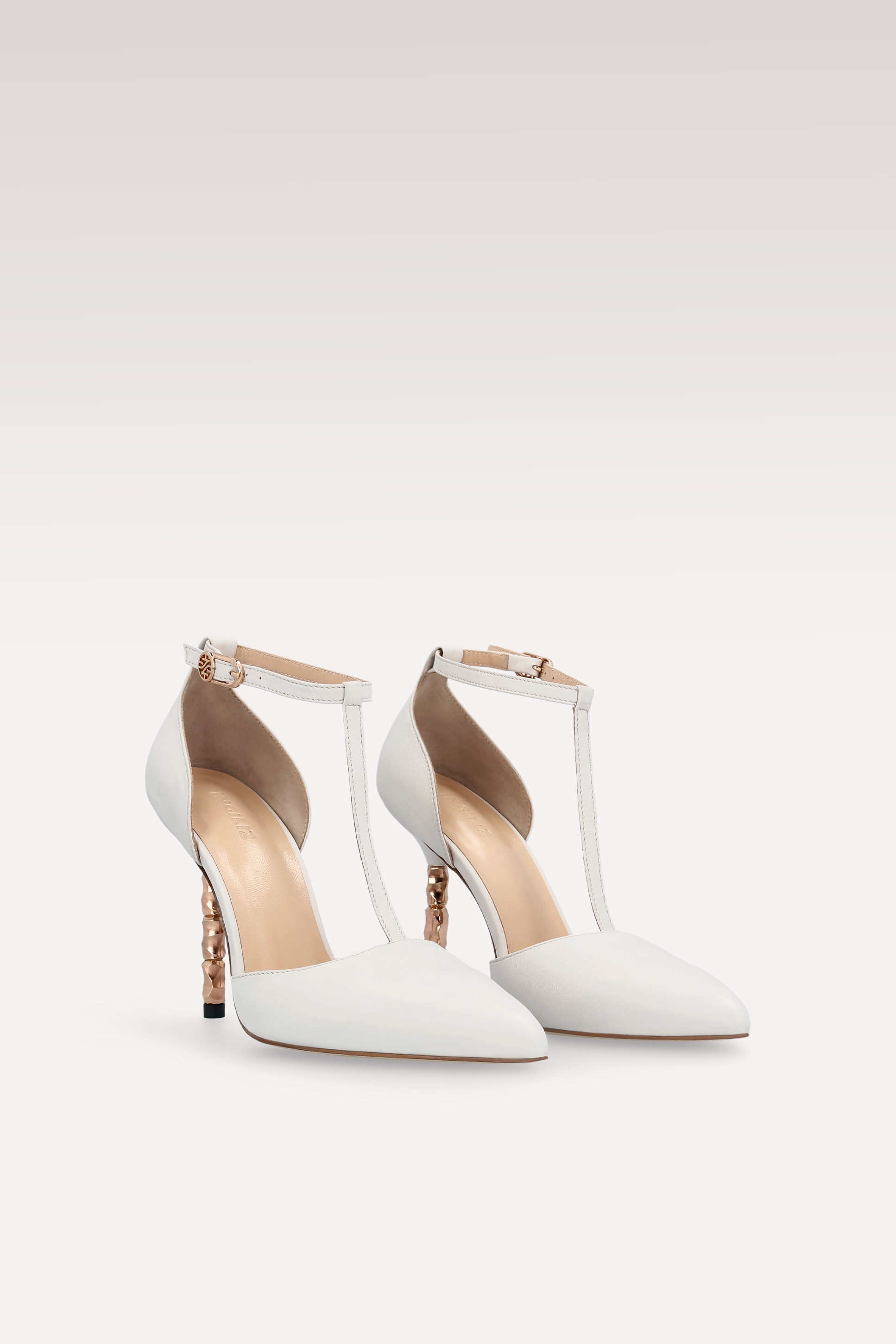 DÉCOLLETÉ ASTRID 101 IN PELLE AVORIO
