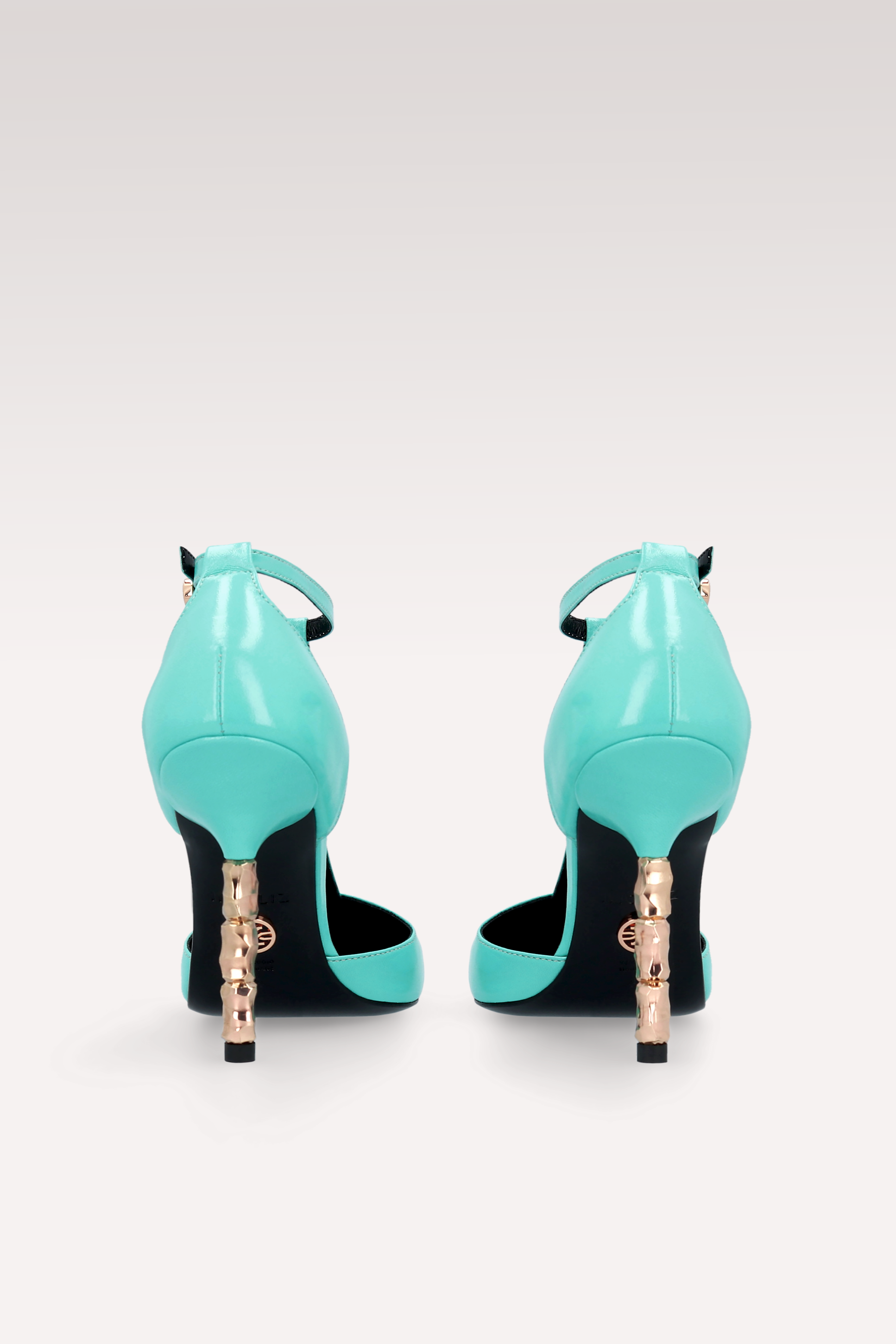 DÉCOLLETÉ ASTRID 101 IN PELLE MENTA