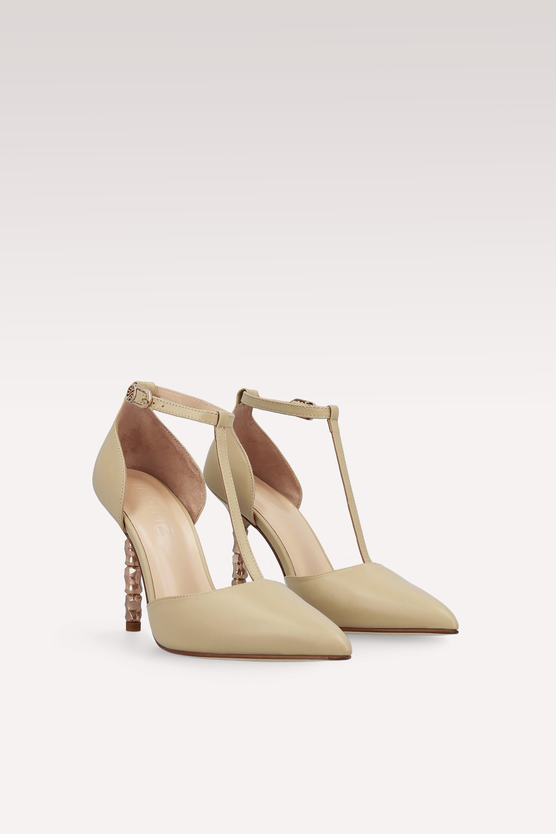 DÉCOLLETÉ ASTRID 101 IN PELLE NUDE