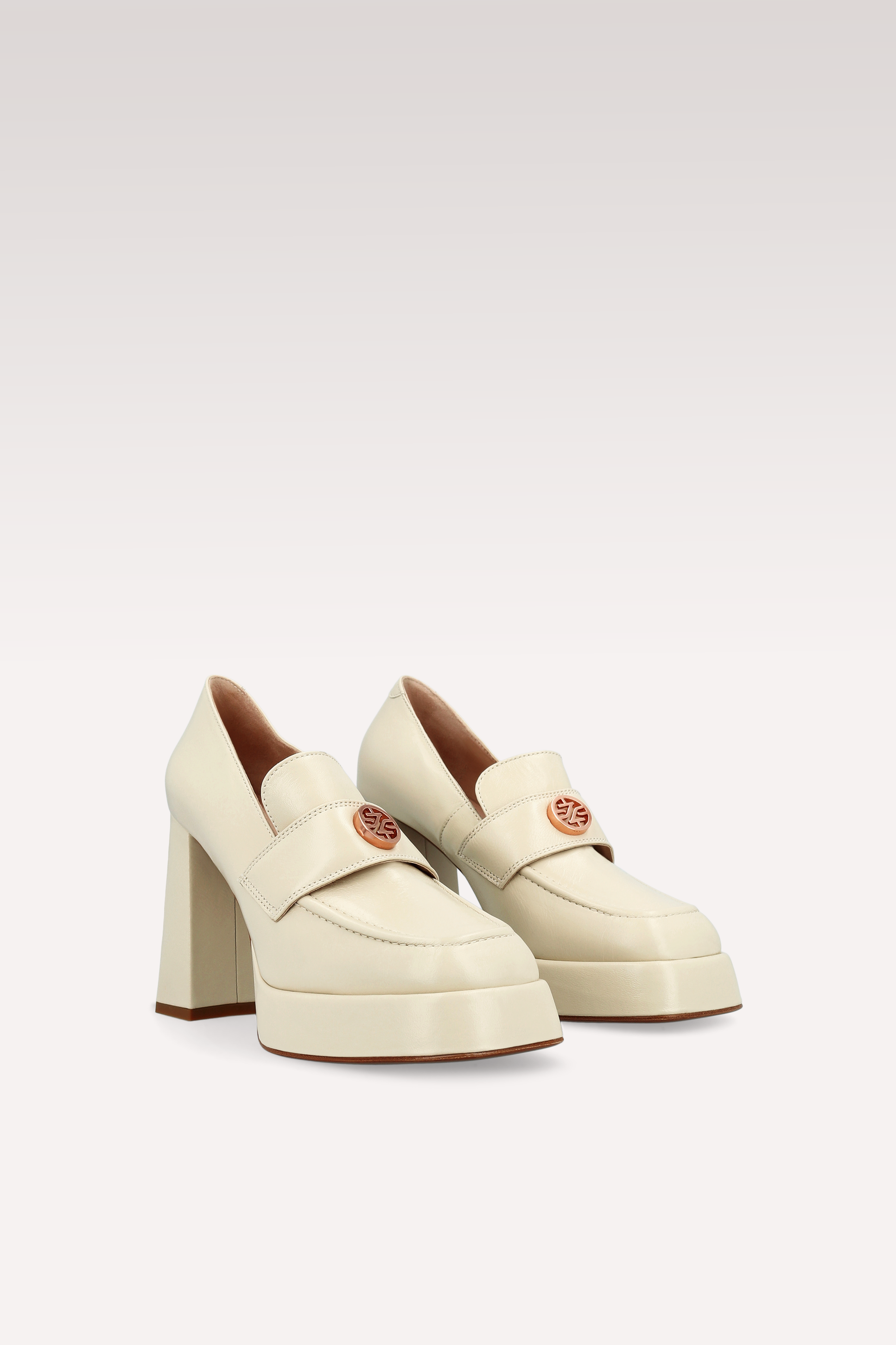 CINDY MOK 02 TOFU NAPPA LEATHER PLATFORM PUMPS AND COLETTE CROSSBODY BAG