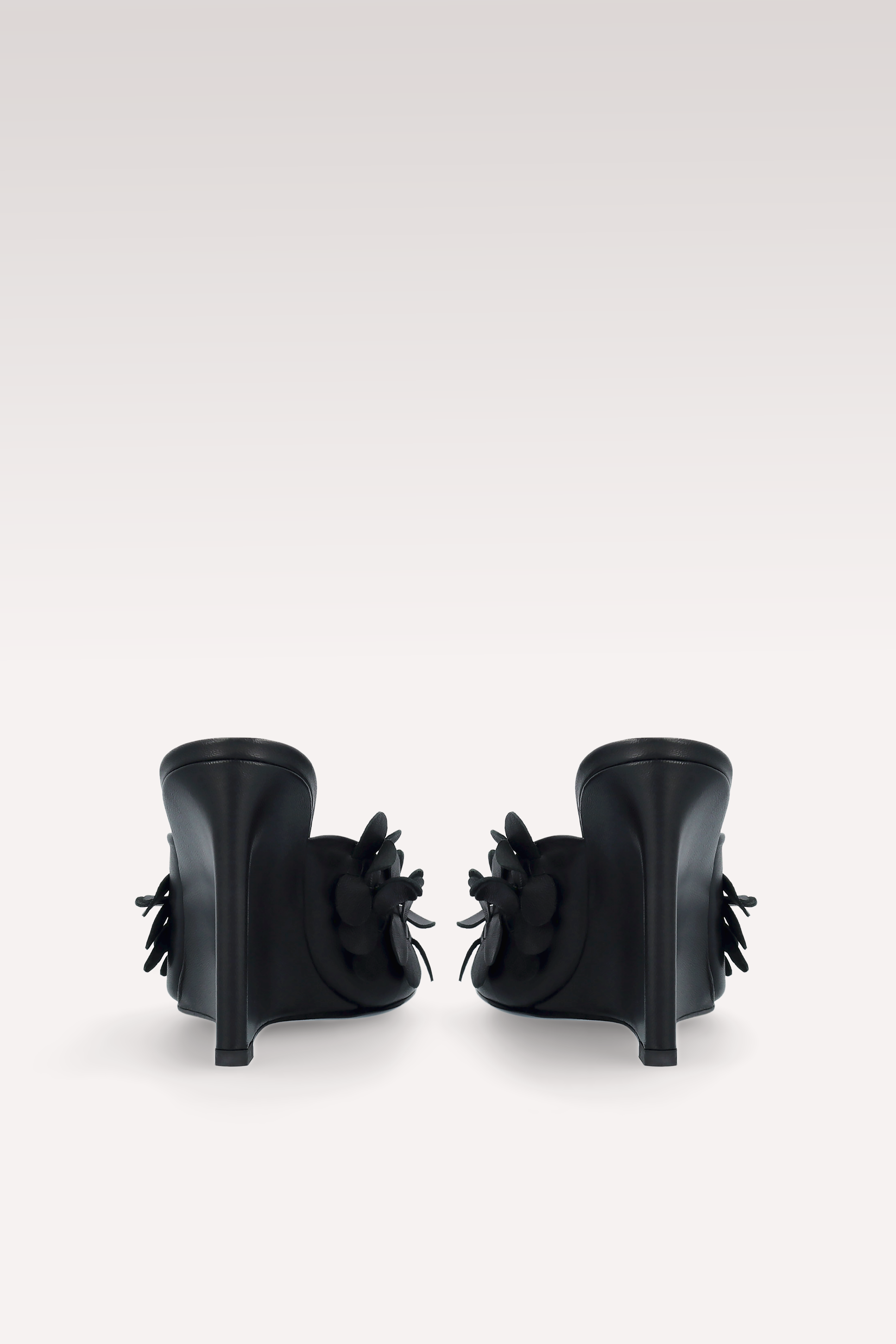 ZILLY 01 MULES IN PELLE NERA