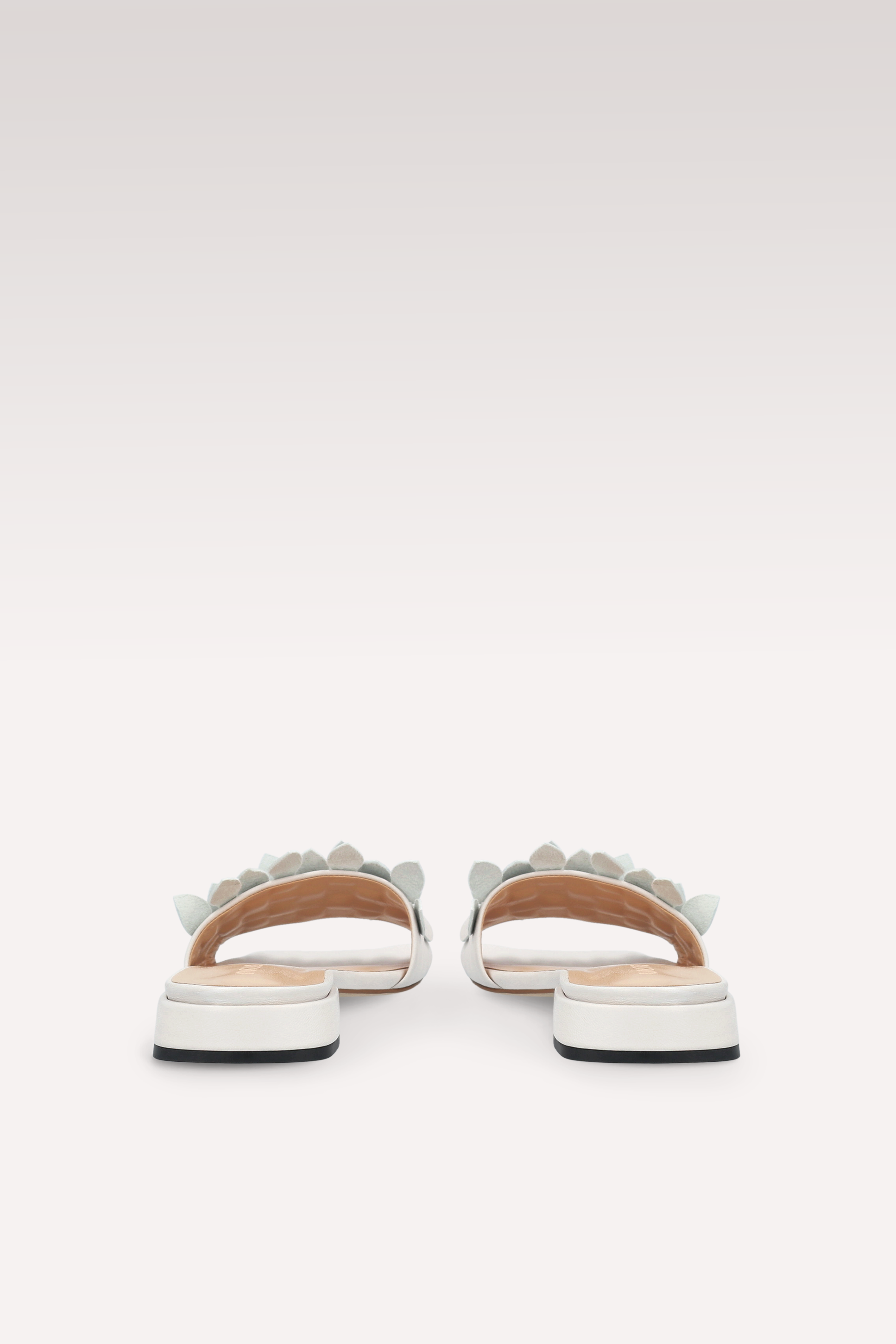 POLLY 01 MULES IN PELLE AVORIO