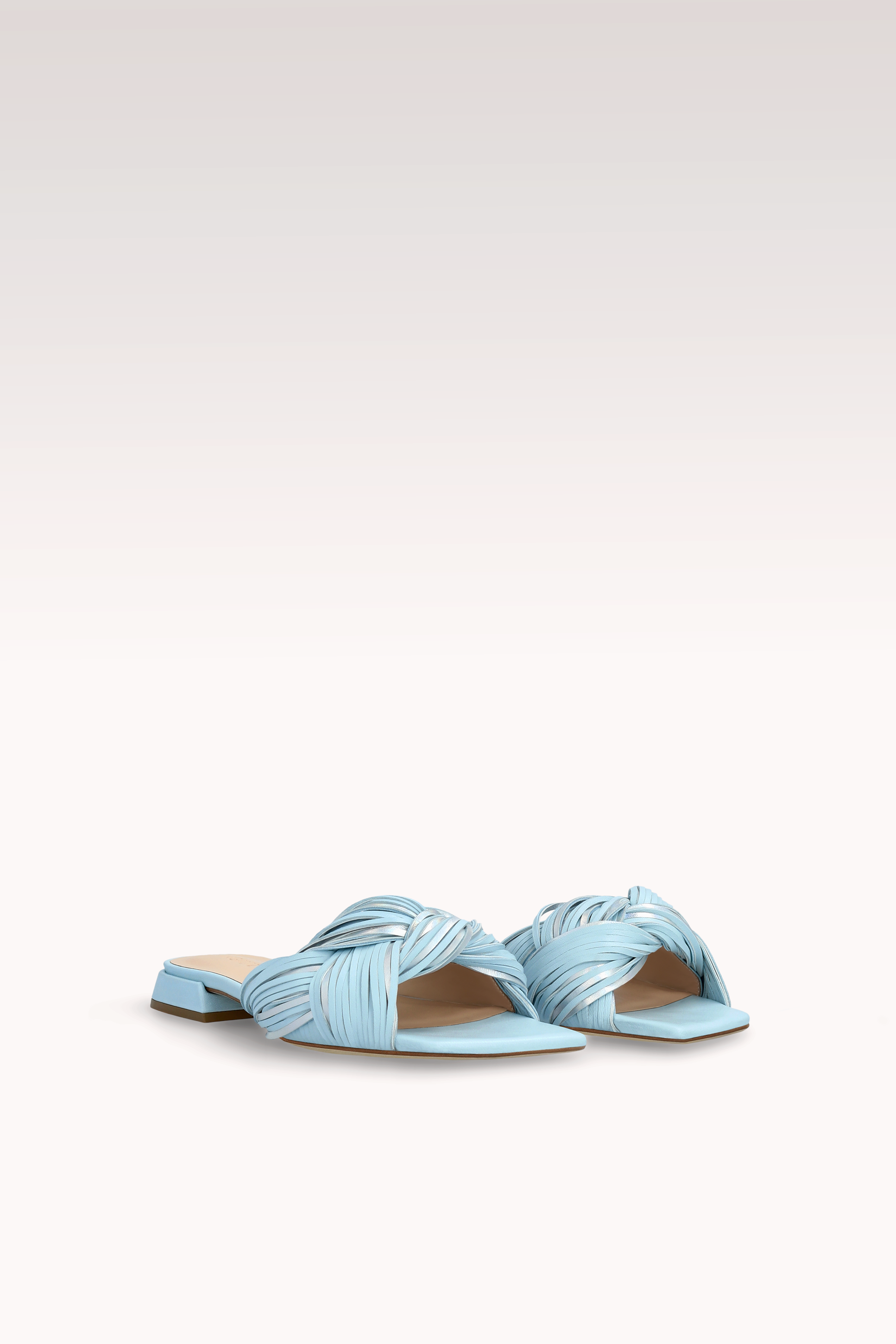 MULES LEXI IN NAPPA AZZURRO CIELO E PELLE METALLIZZATA ARGENTO