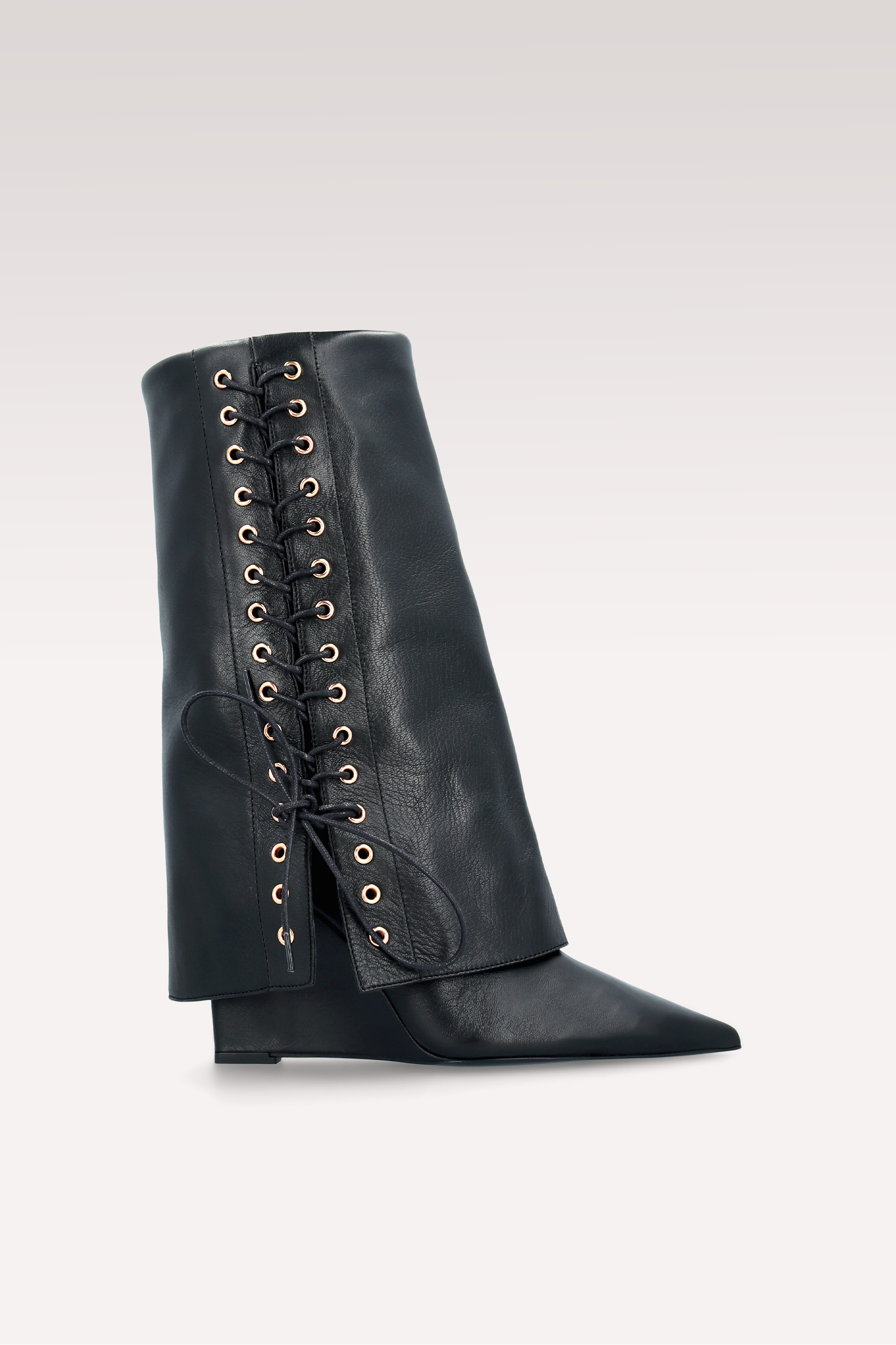 ZEUDI 03 BLACK SMOOTH LEATHER EDGE HEEL BOOTS