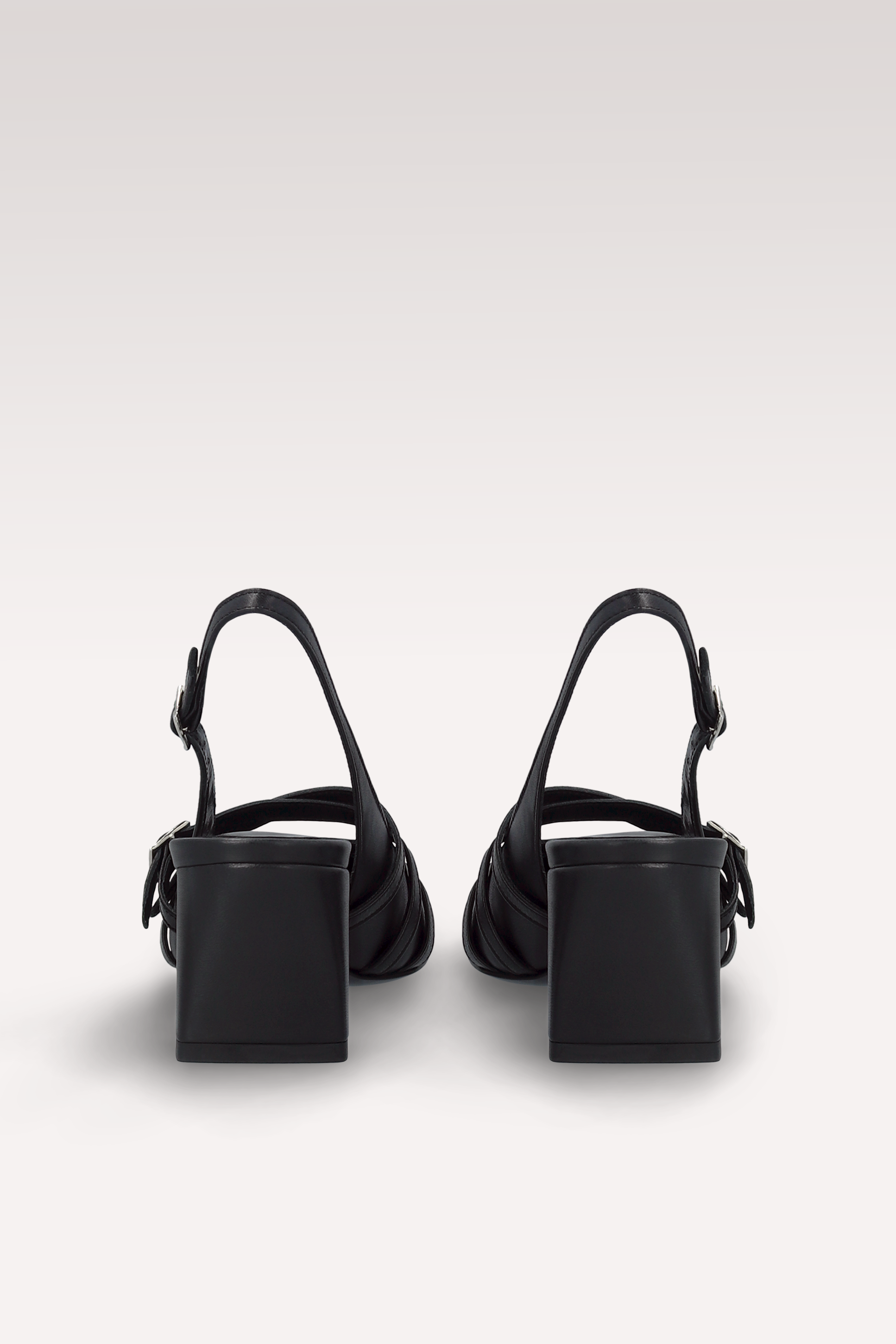 GEORGIA SLINGBACK IN PELLE NERA