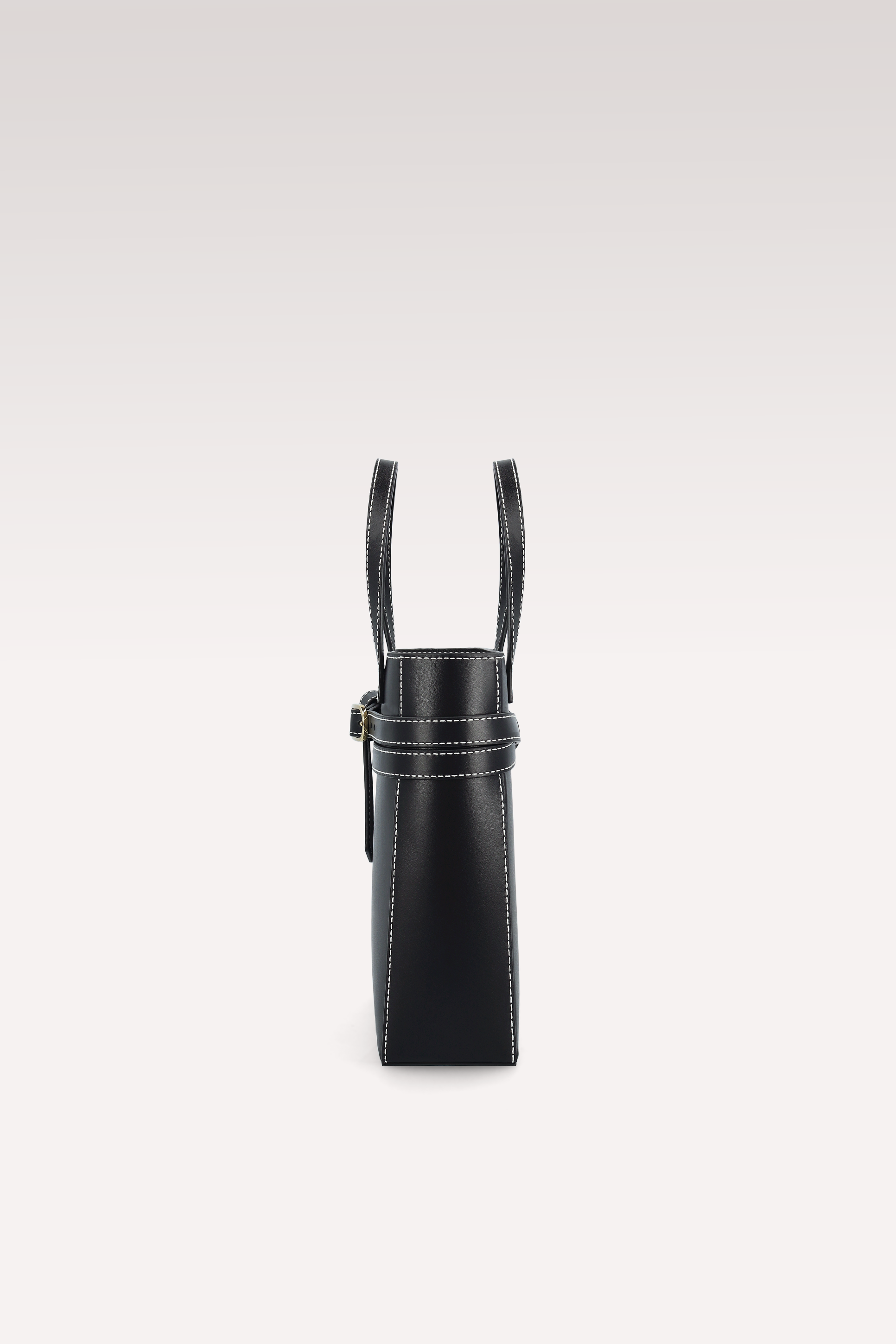 VESPER PUMPS AND CARRIE BLACK LEATHER CROSSBODY BAG WITH WHITE STITCHING