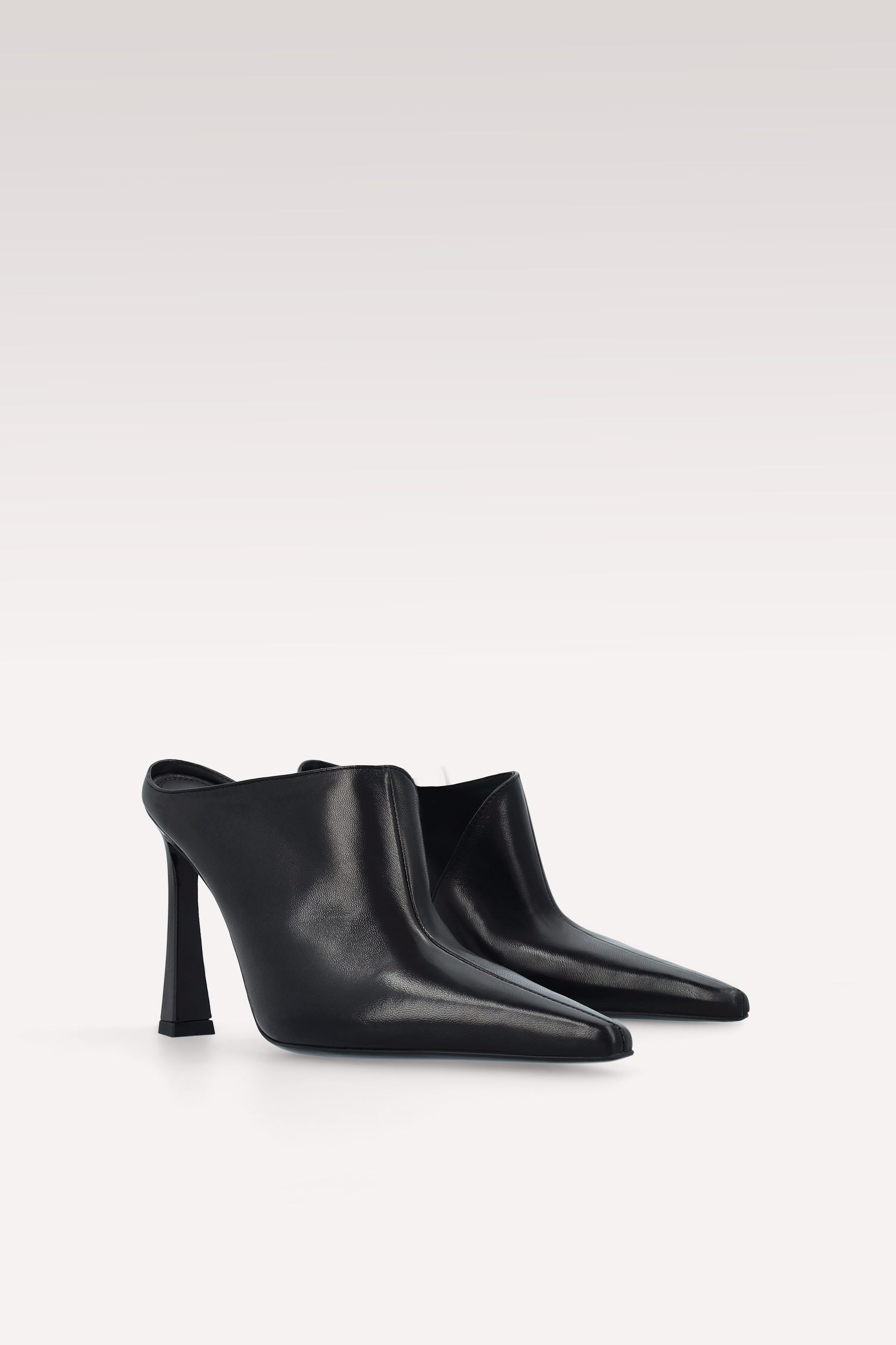MULES VEIL IN PELLE NERA