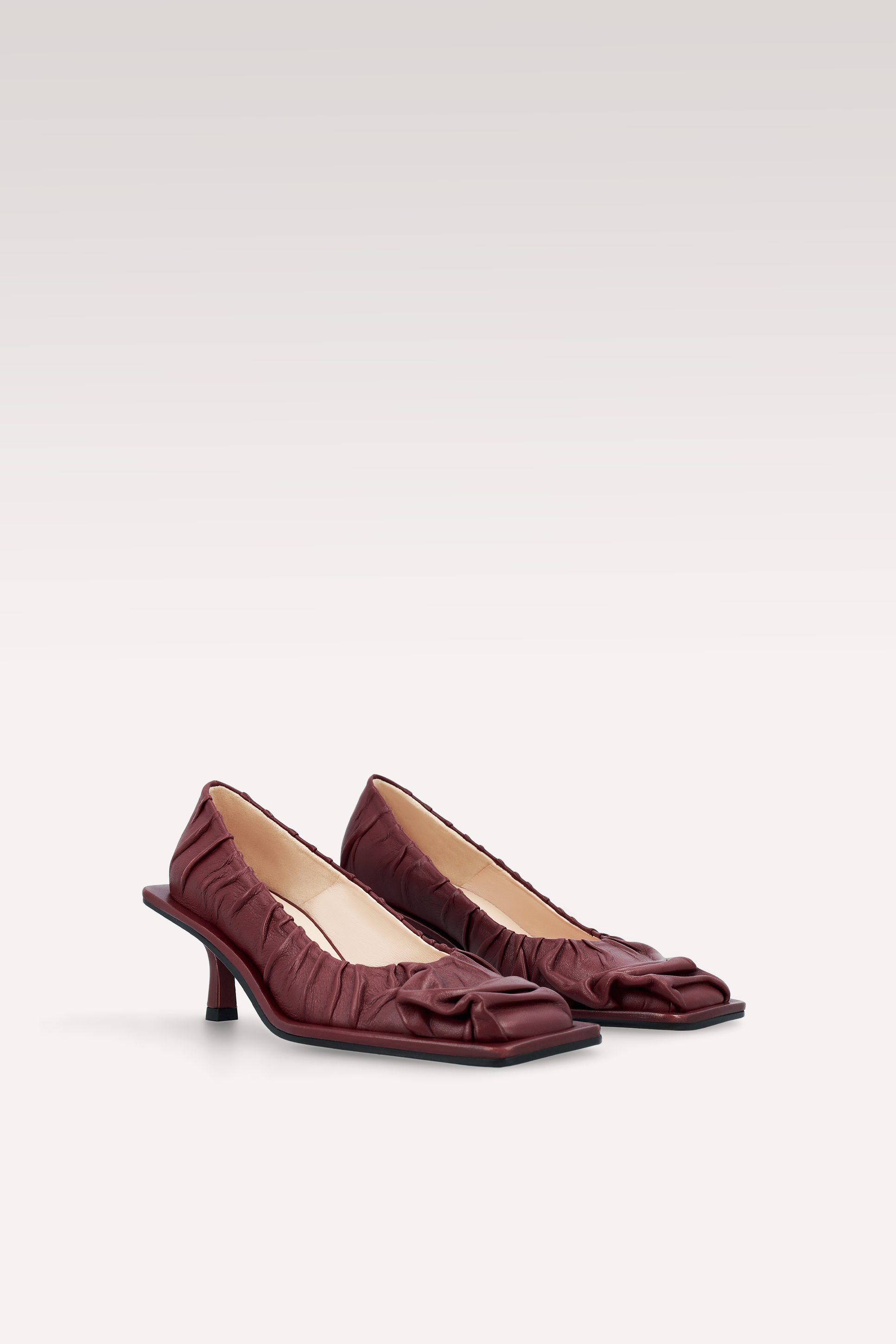 NI SCARPE DECOLLETÉ IN MORBIDA PELLE NAPPA BORDEAUX