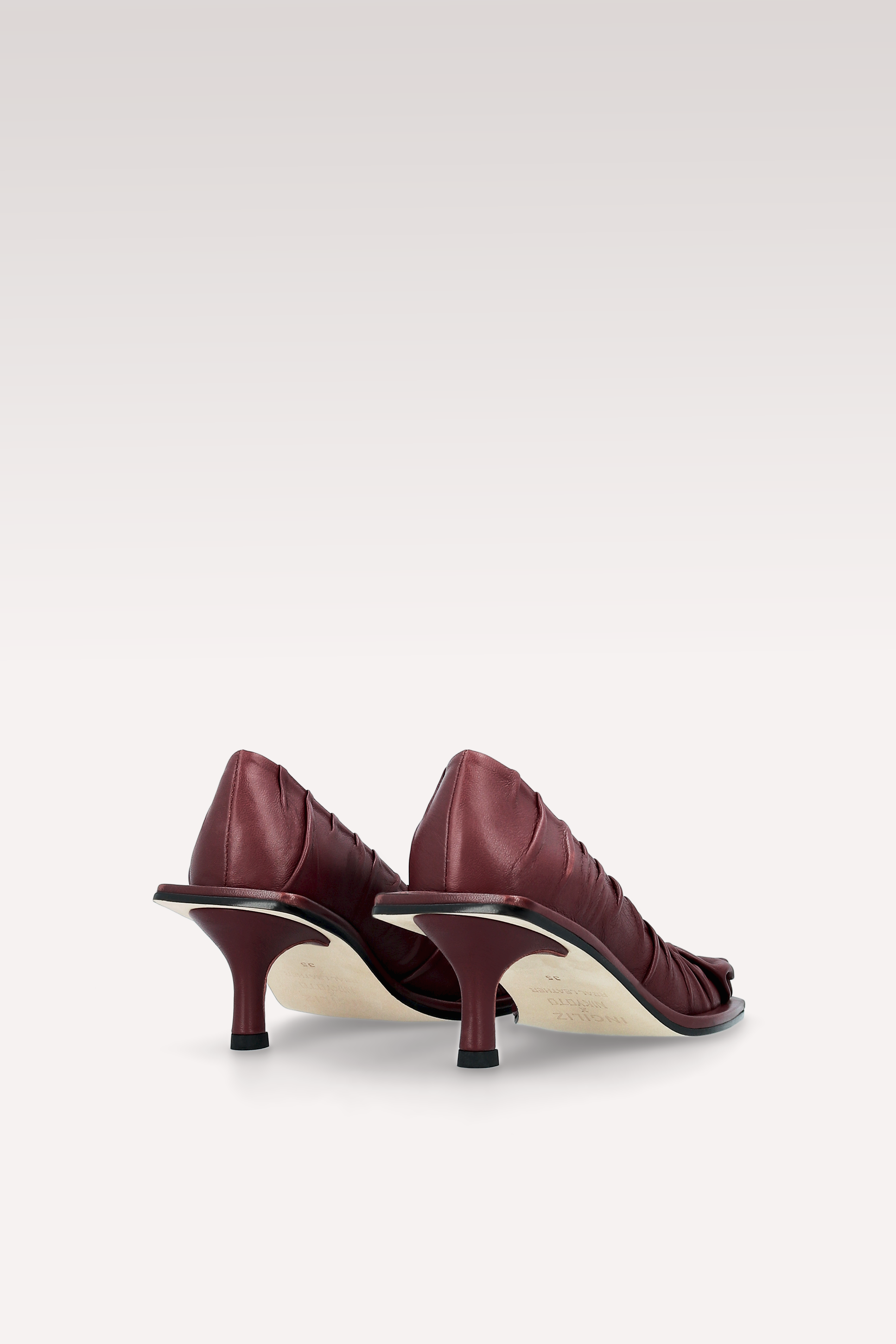 NI SCARPE DECOLLETÉ IN MORBIDA PELLE NAPPA BORDEAUX