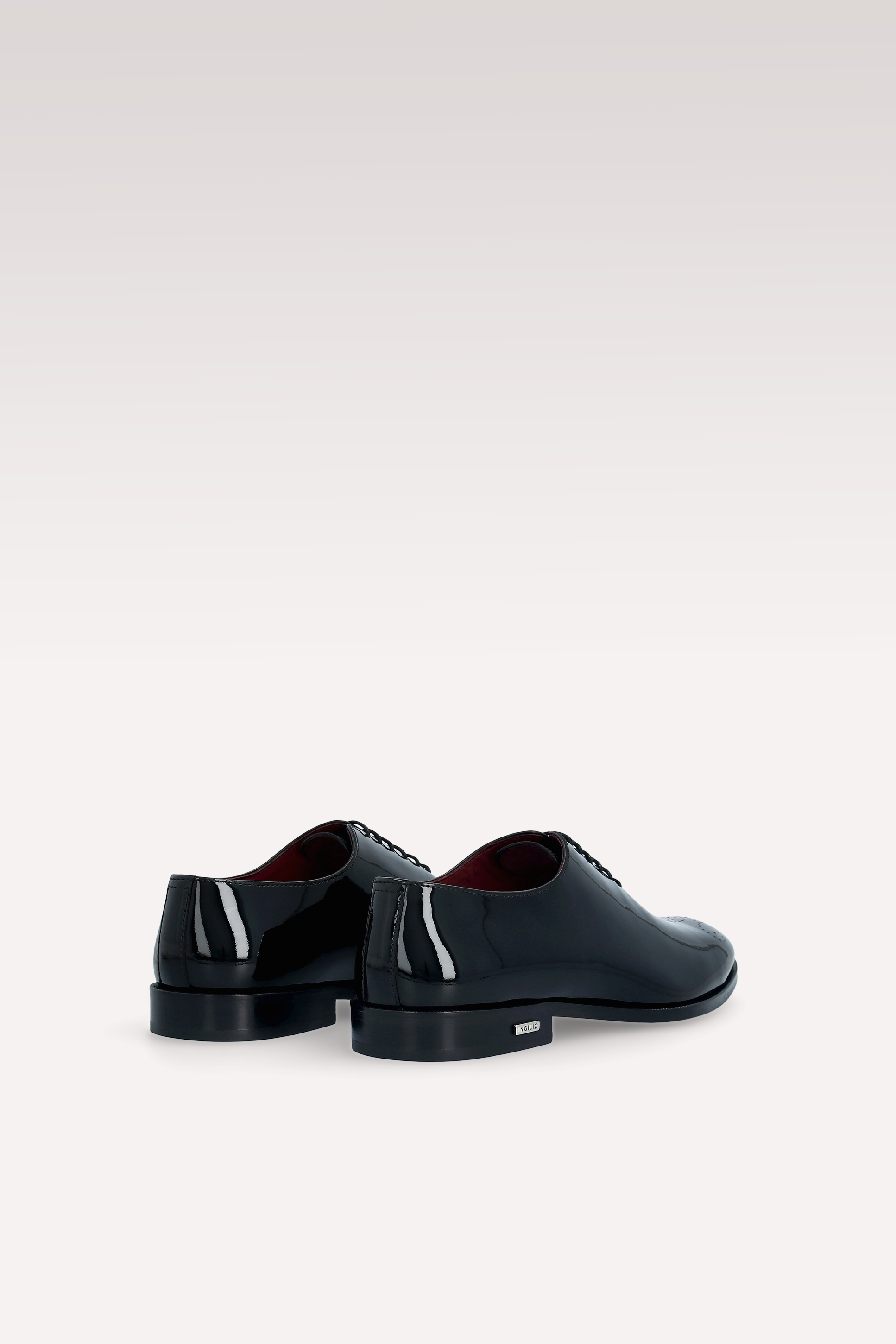 PRATO 01 BLACK PATENT LEATHER OXFORD SHOES