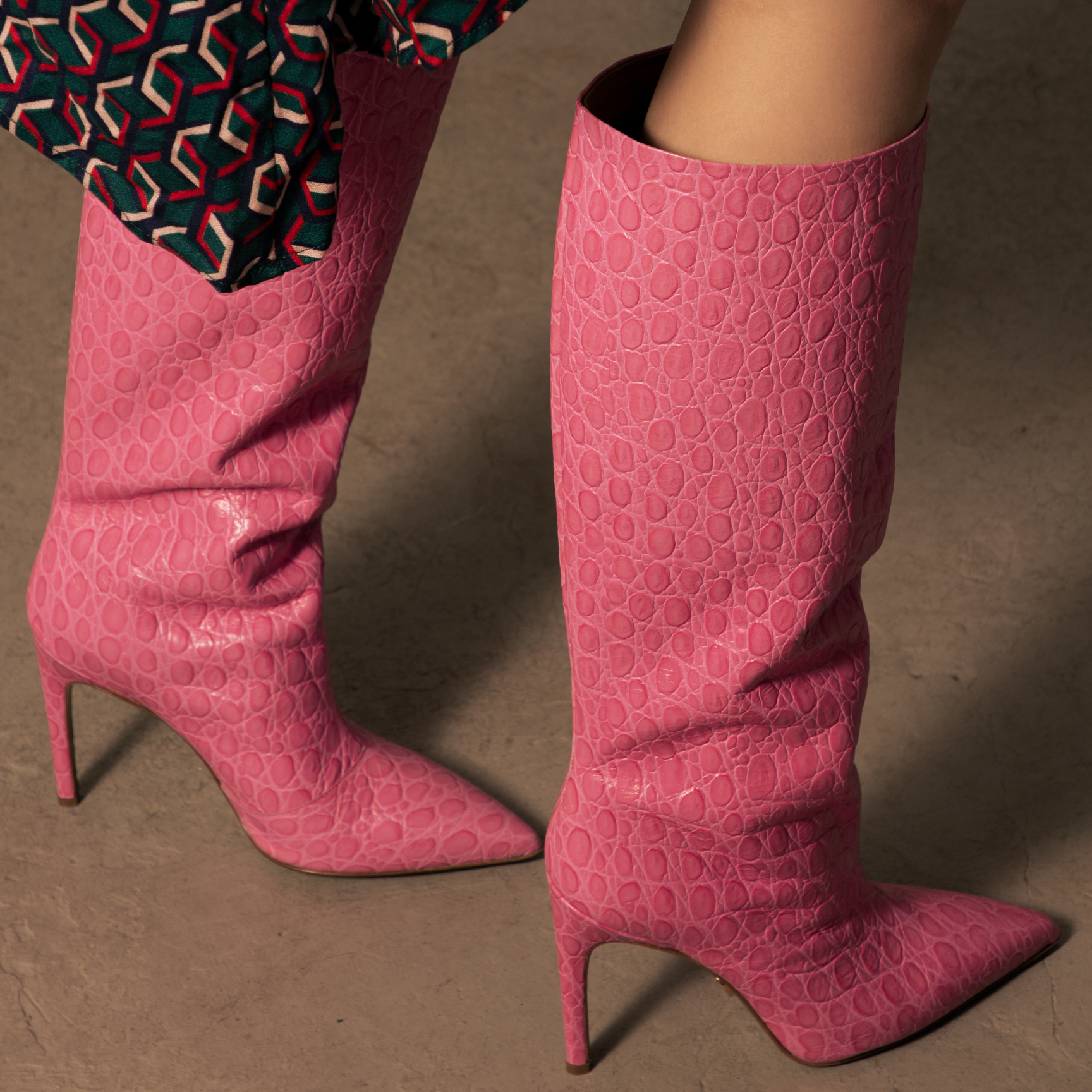 ANASTASIA 02 PINK CROCO EMBOSSED LEATHER BOOTS
