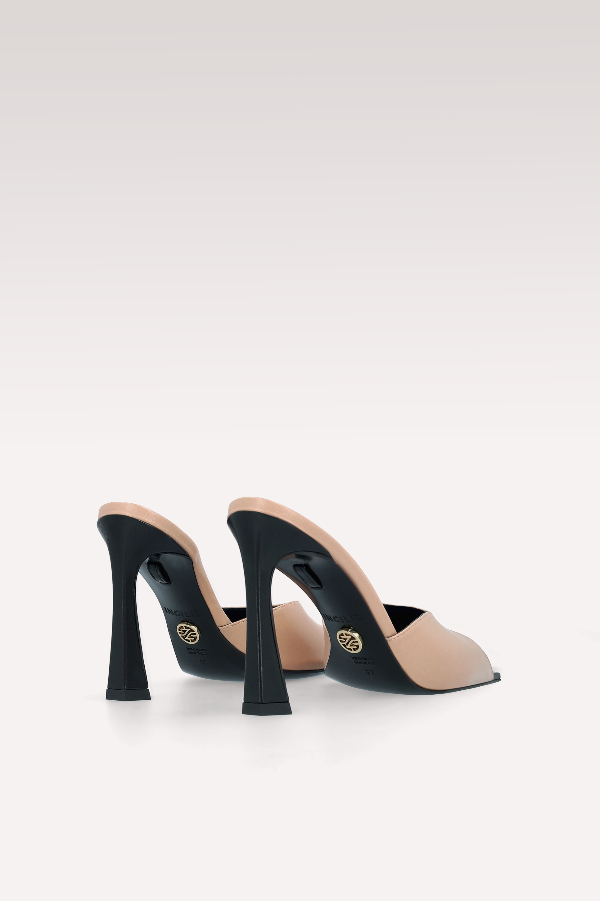 MULES VIPER IN PELLE NERA E NUDE