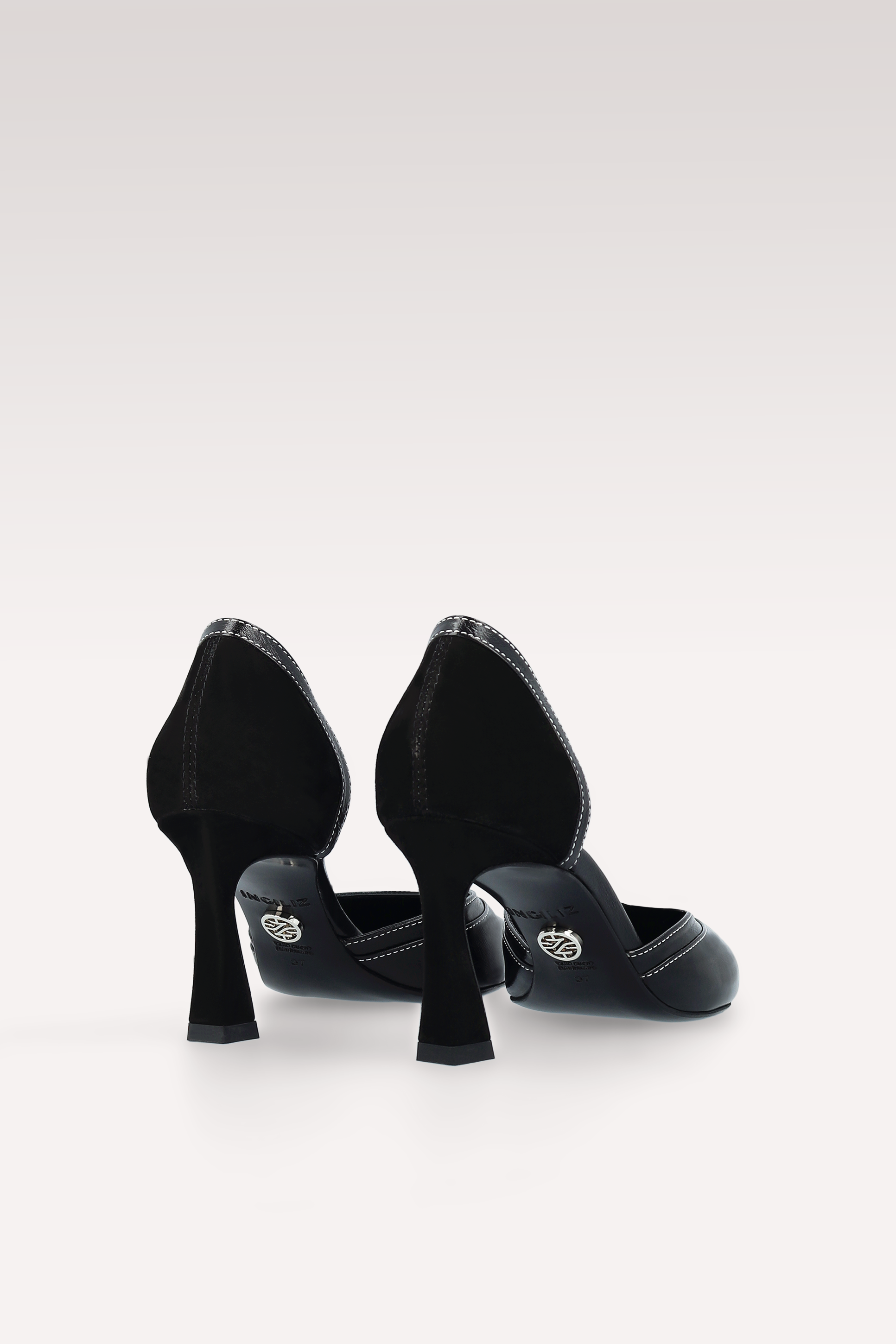 MERYL PUMPS AND CARRIE BLACK LEATHER CROSSBODY BAG WITH WHITE STITCHING