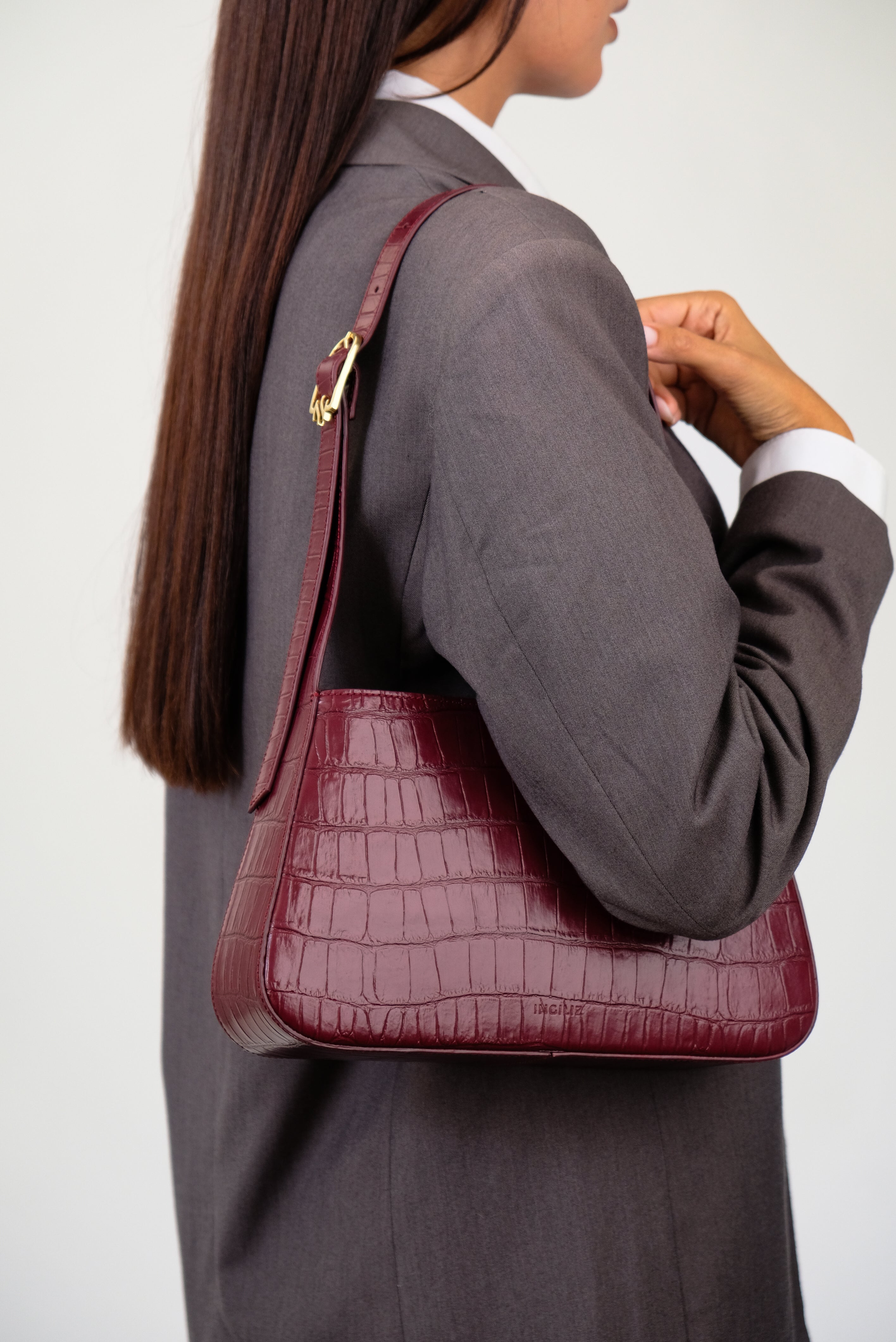 BORSA A TRACOLLA DALIA IN PELLE GOFFRATA COCCO CHERRY